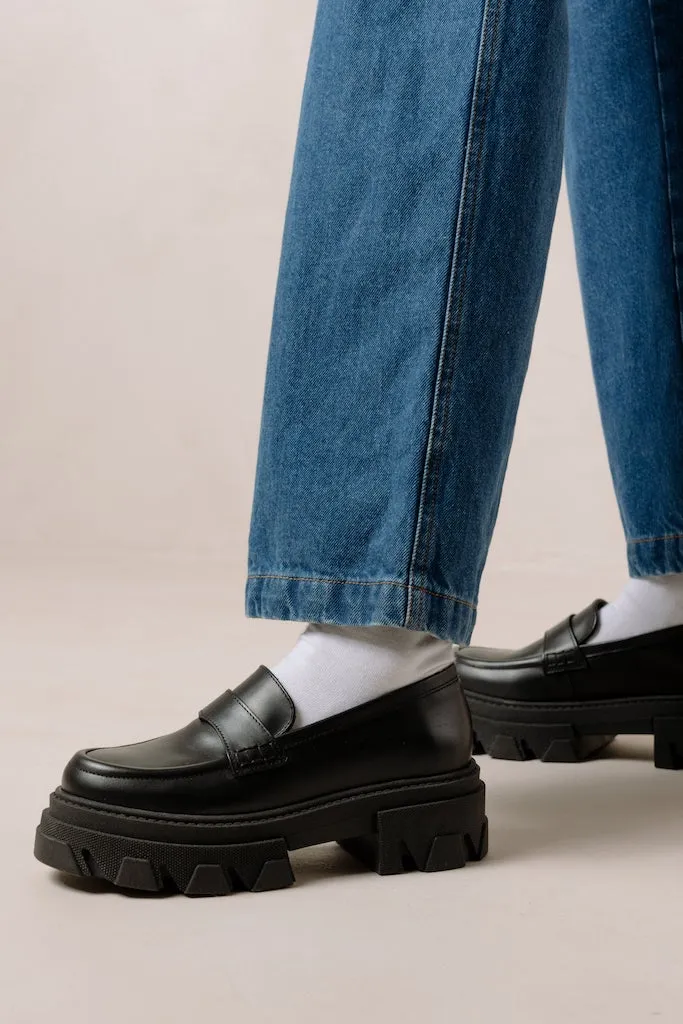 Trailblazer Loafers // Black